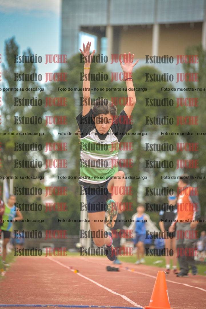 Fotos del salto en largo - mujeres U16