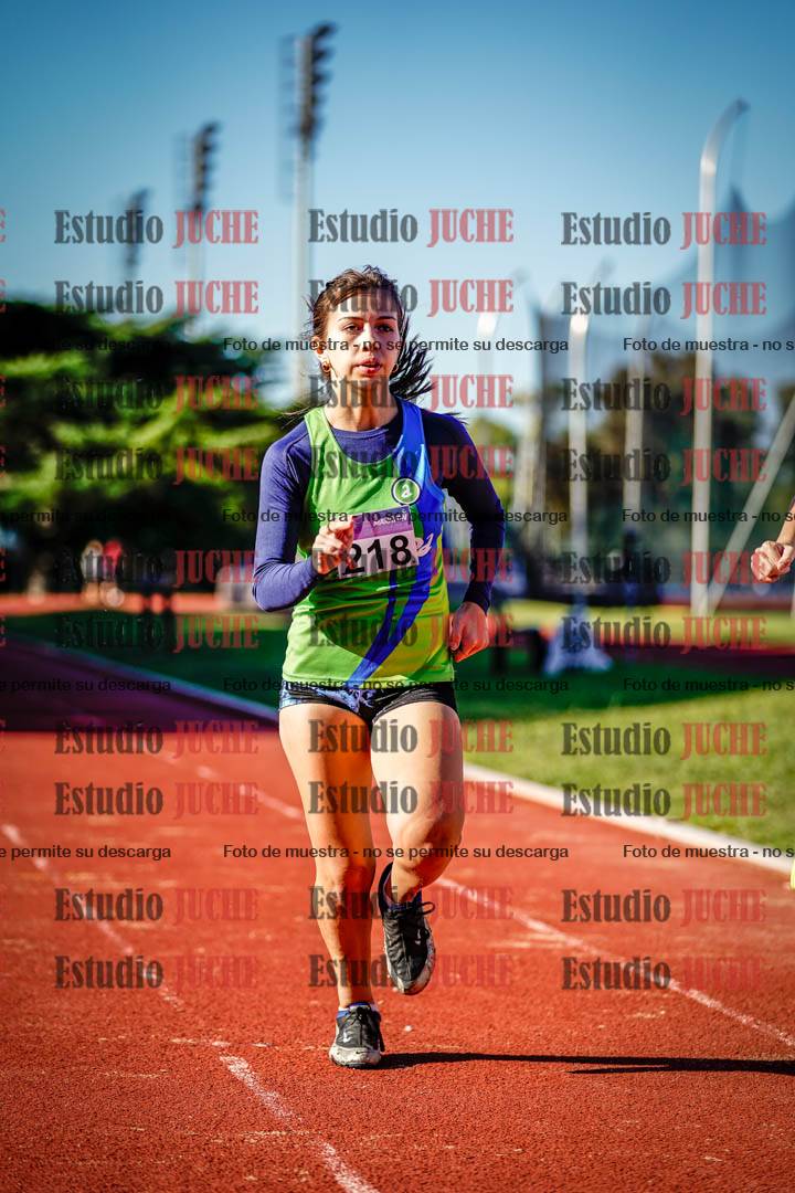 Fotos de los 600 m de mujeres