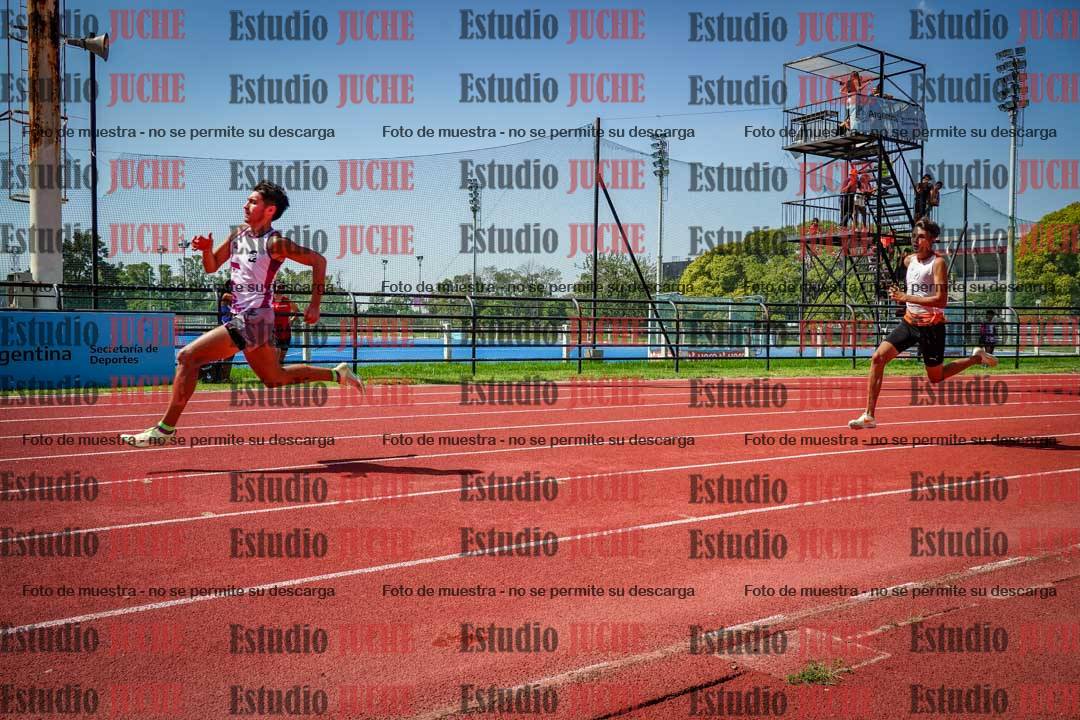 Fotos de los 200 m llanos de varones