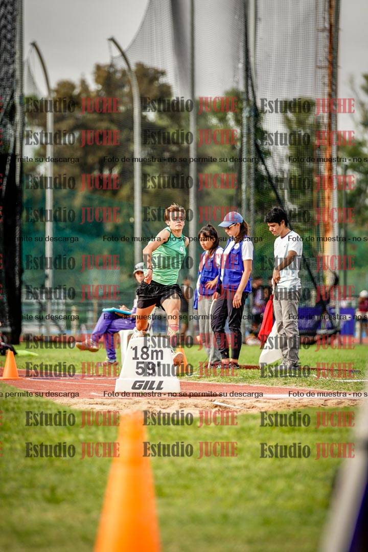 Fotos del salto triple de mujeres y varones