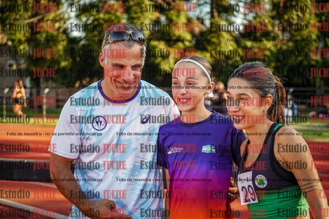 Fotos de algunos podios y extras