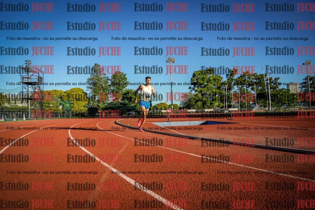 Fotos de los 3000 m llanos de varones