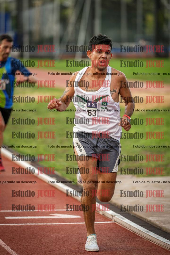 Fotos de los 3000 m llanos de varones