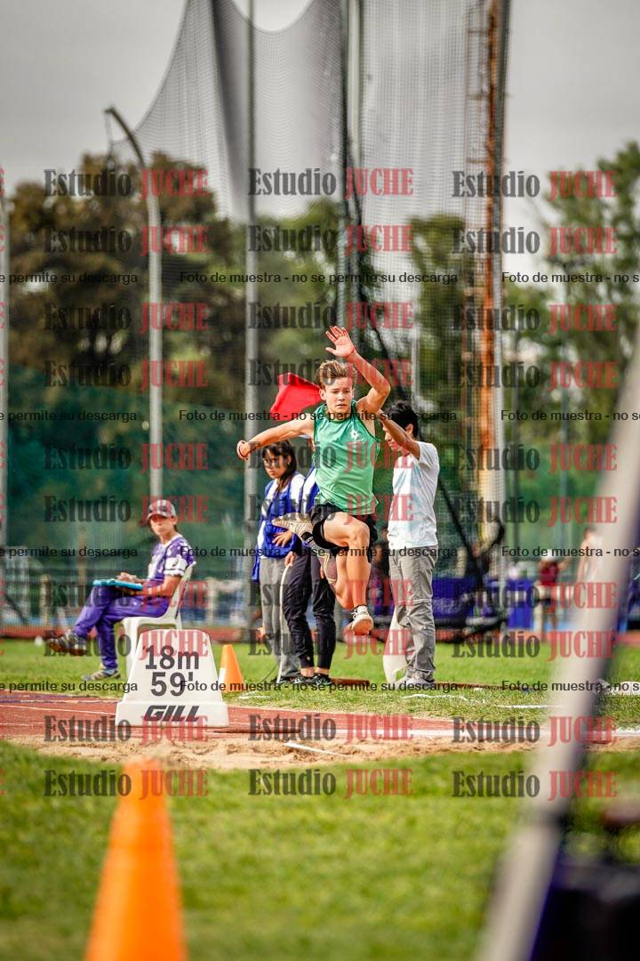 Fotos del salto triple de mujeres y varones