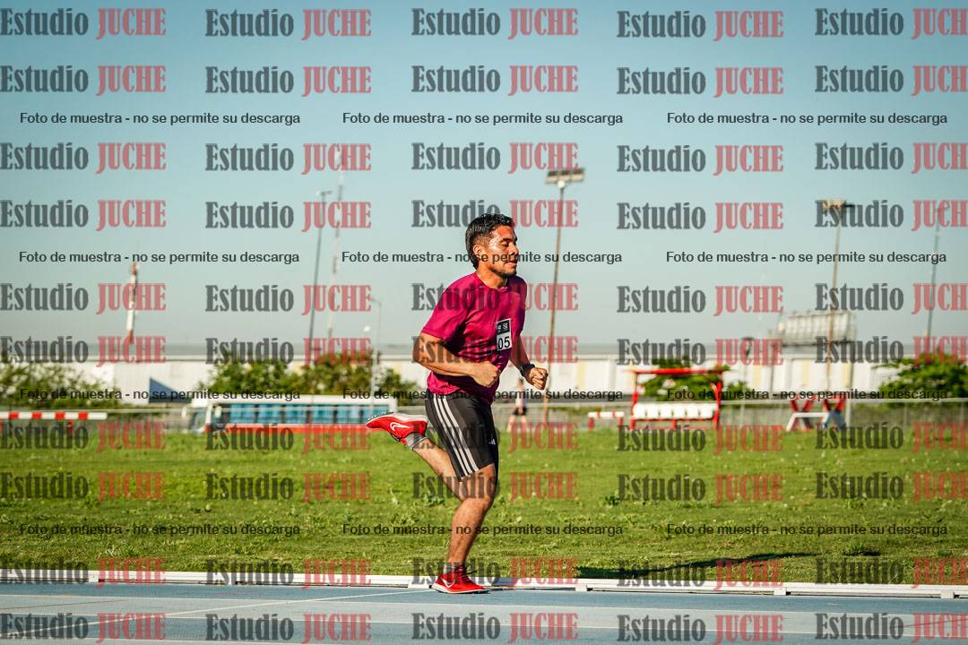 Fotos de los 3000 m llanos de varones