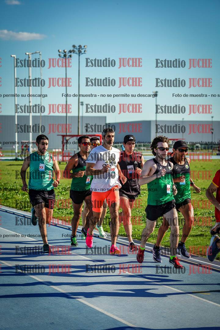 Fotos de los 1500 m llanos de varones