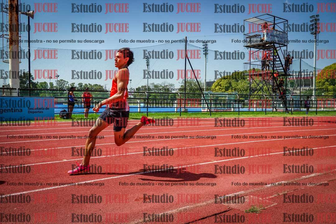 Fotos de los 200 m llanos de varones