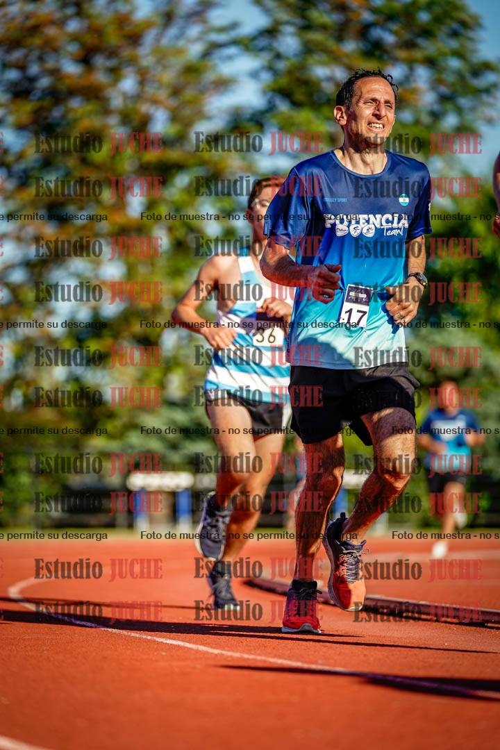 Fotos de los 3000 m llanos de varones