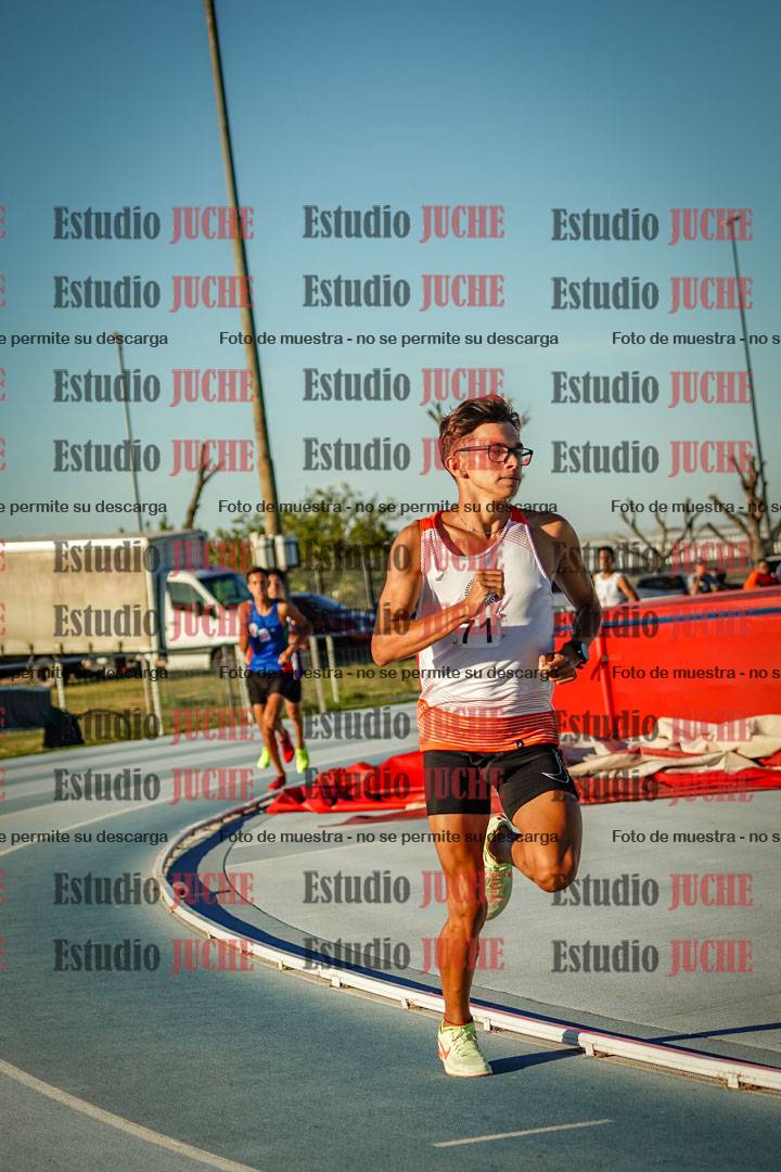 Fotos de los 1500 m llanos de varones