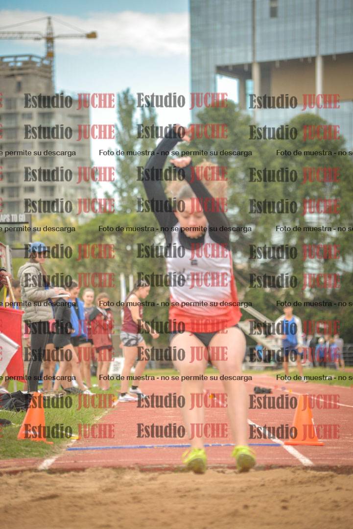 Fotos del salto en largo - mujeres U16