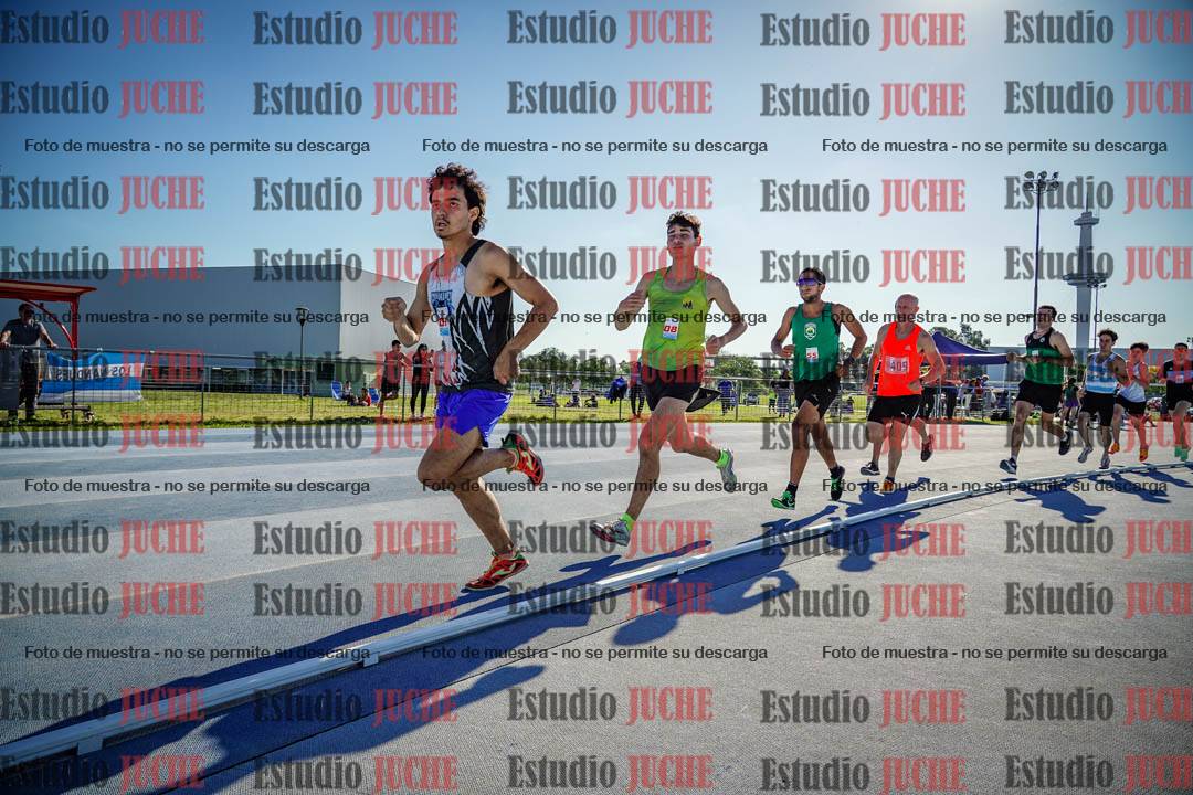Fotos de los 1500 m llanos de varones