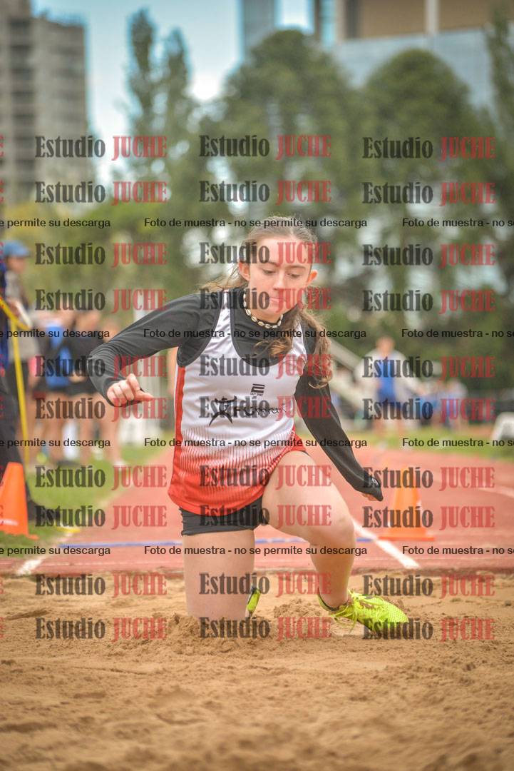 Fotos del salto en largo - mujeres U16
