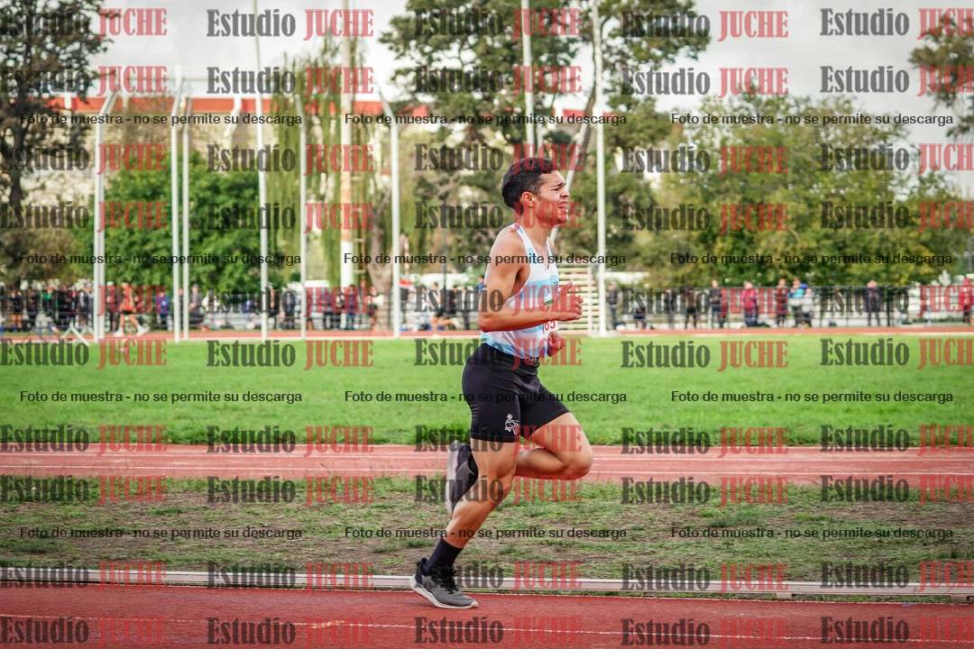Fotos de los 3000 m llanos de varones