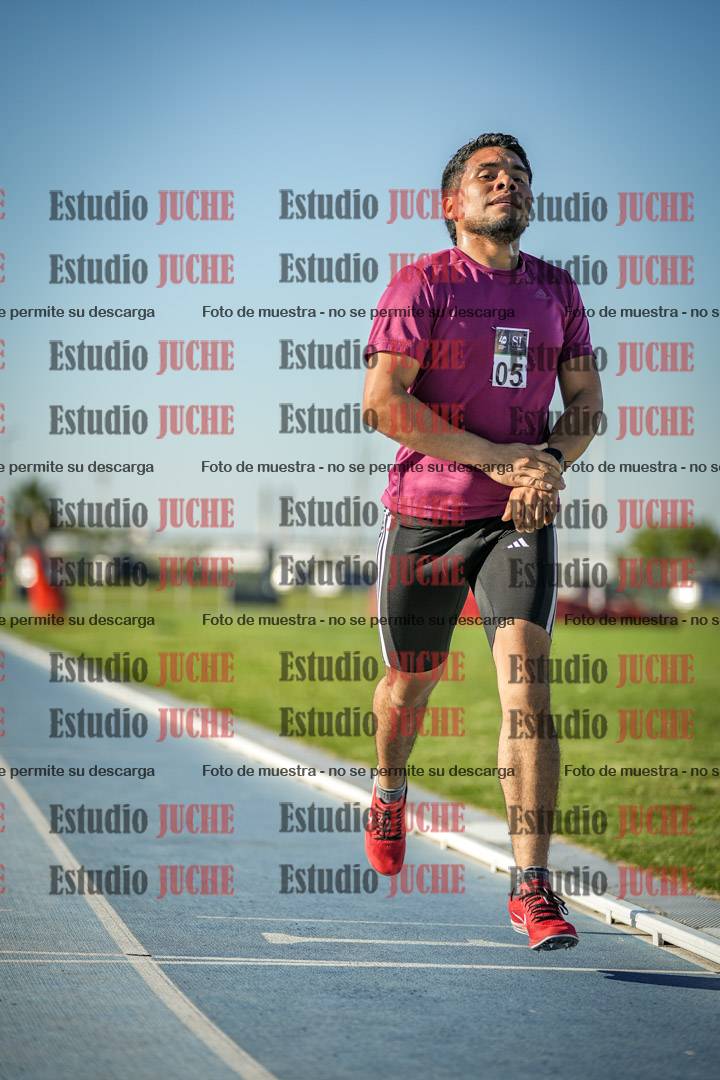 Fotos de los 3000 m llanos de varones