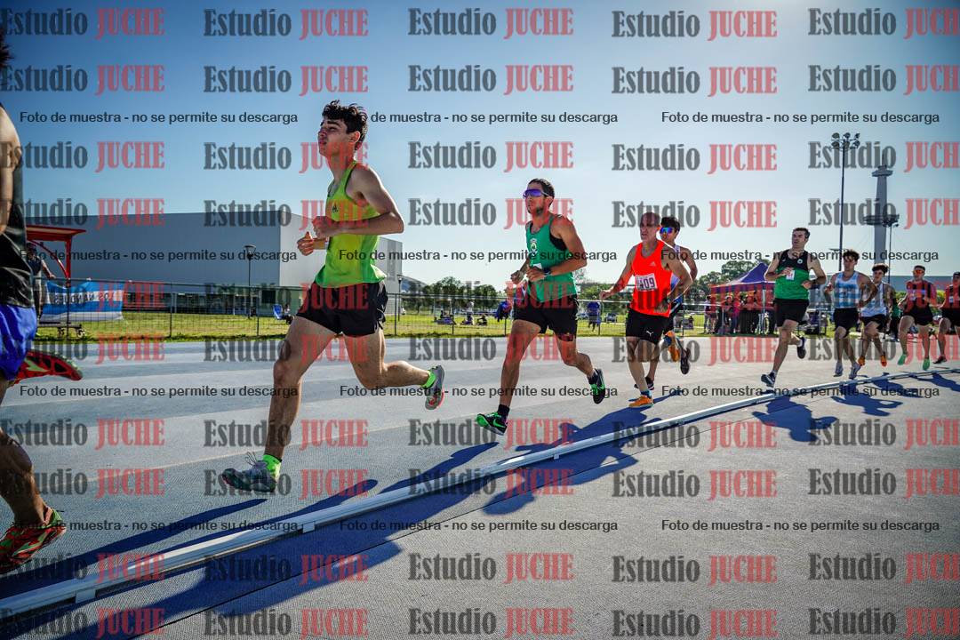 Fotos de los 1500 m llanos de varones