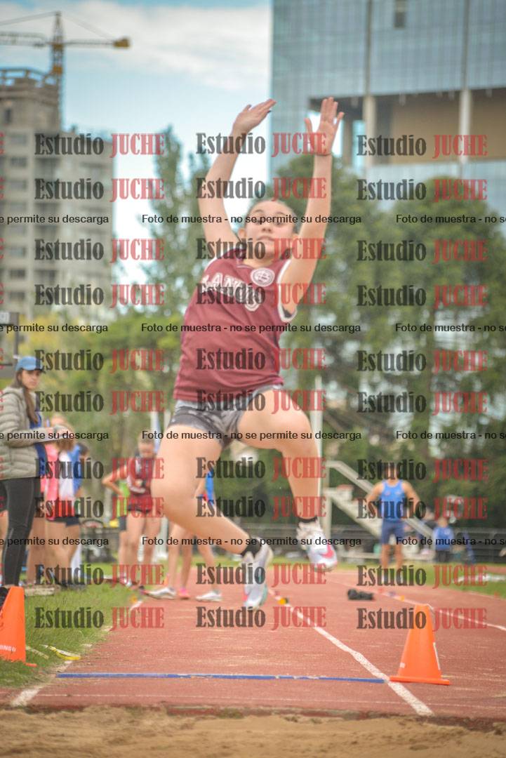 Fotos del salto en largo - mujeres U16