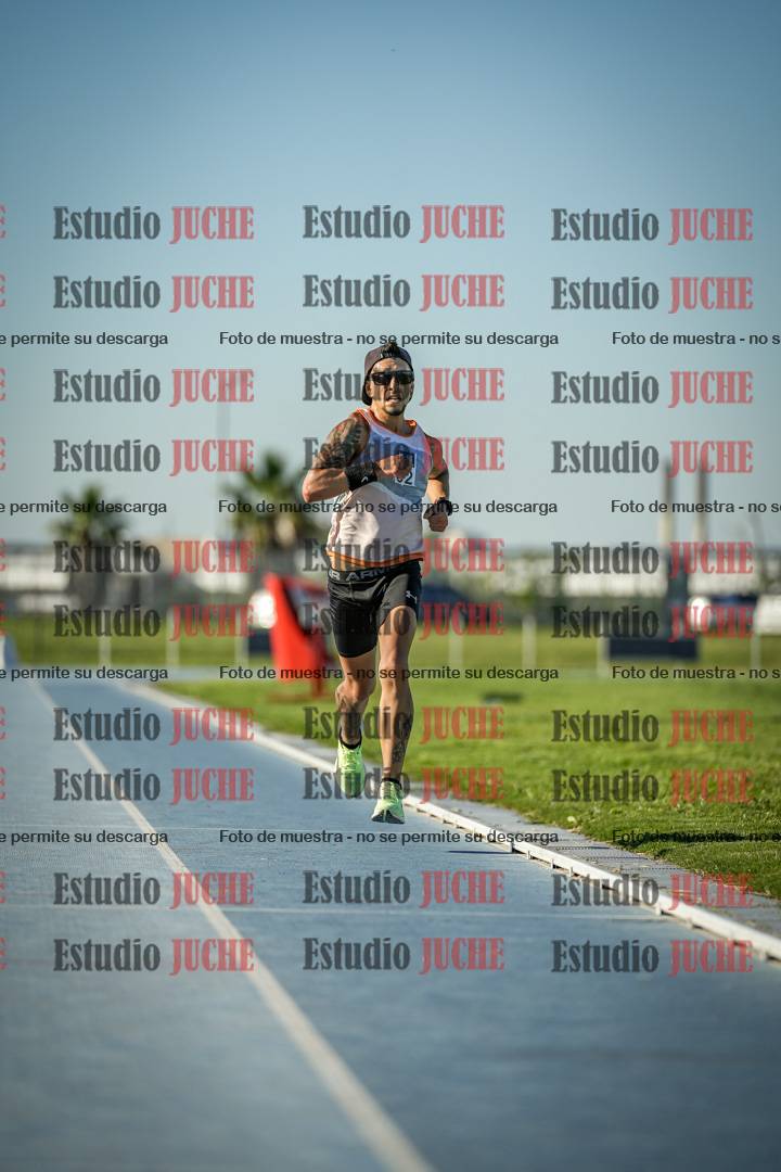 Fotos de los 3000 m llanos de varones