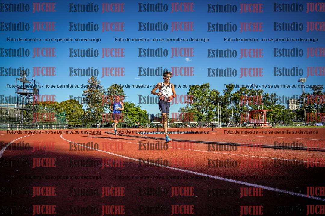 Fotos de los 3000 m llanos de varones