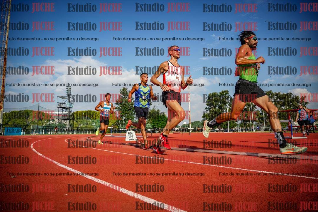 Fotos de los 3000 m llanos de varones