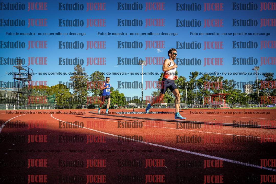 Fotos de los 3000 m llanos de varones