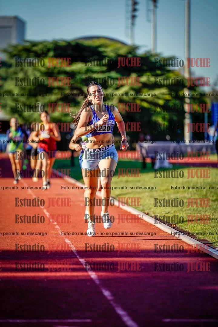 Fotos de los 600 m de mujeres