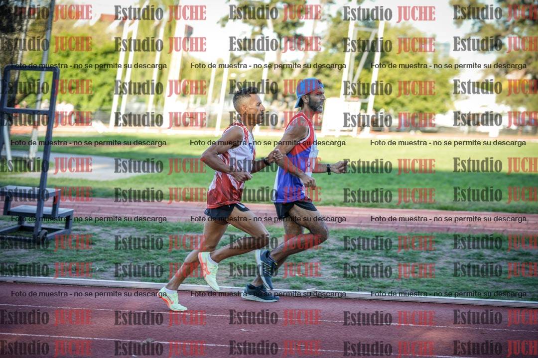 Fotos de los 3000 m llanos de varones