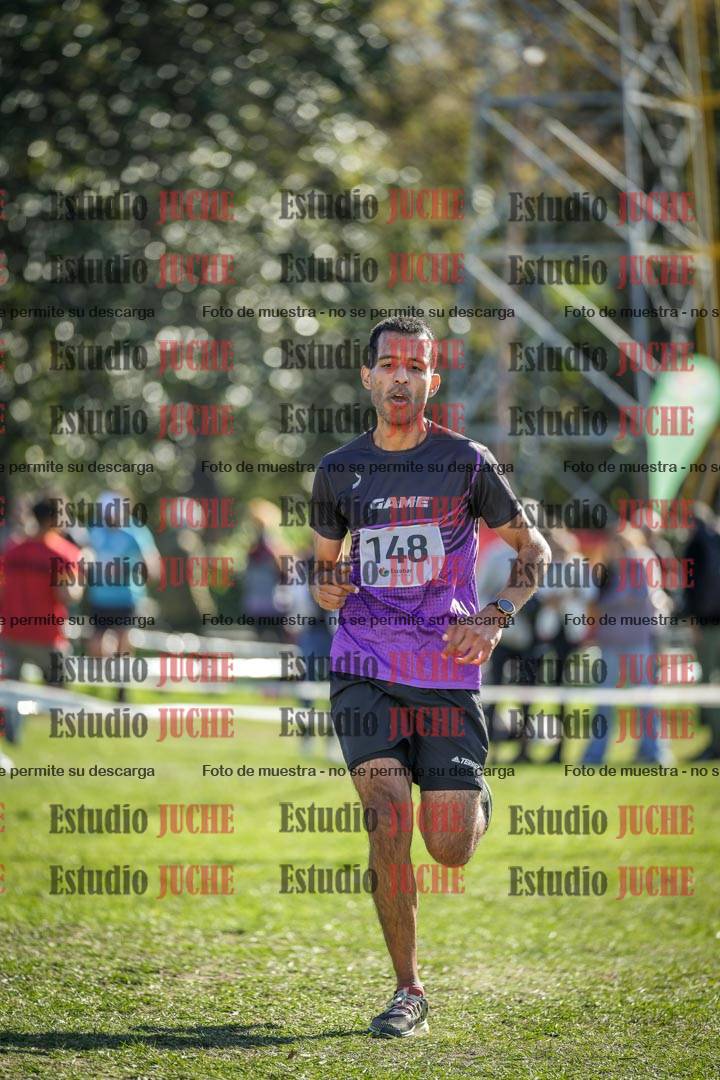Fotos de la llegada del cross de 8000 m
