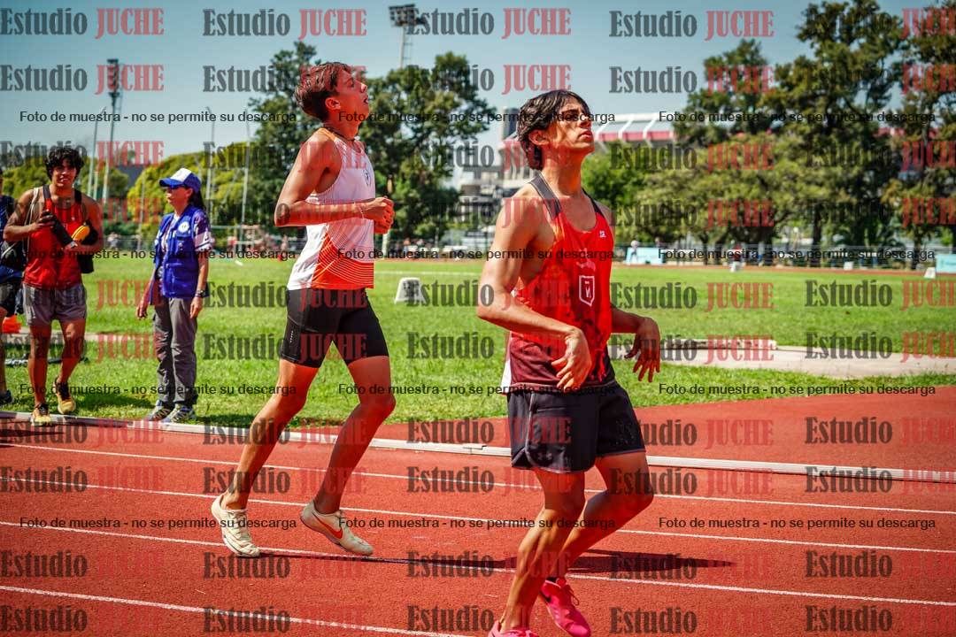 Fotos de los 200 m llanos de varones