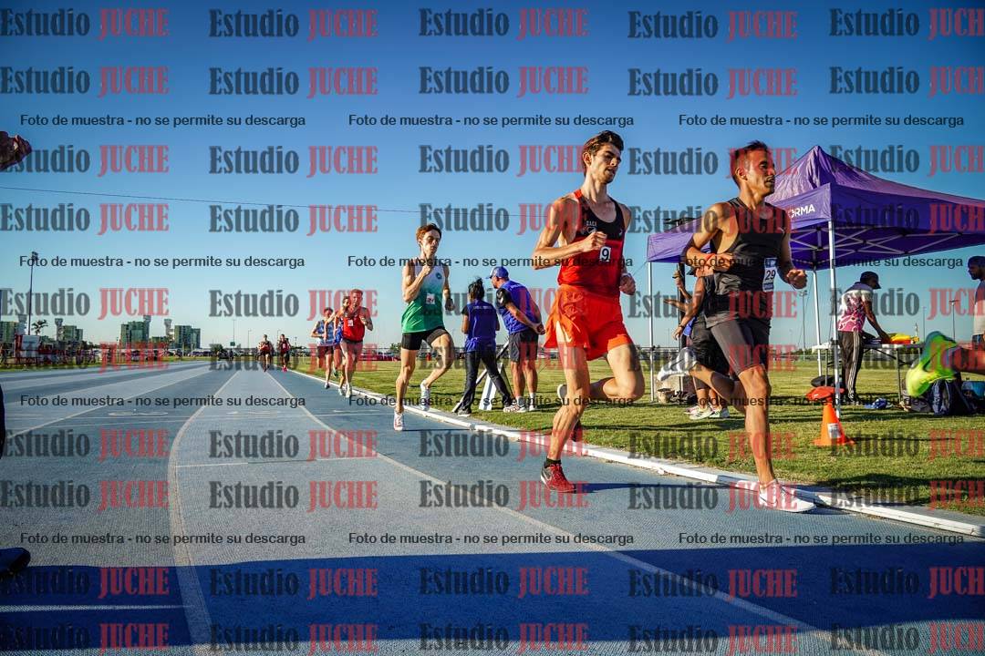 Fotos de los 1500 m llanos de varones