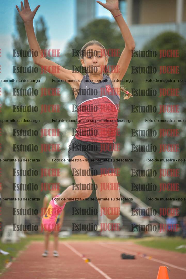 Fotos del salto en largo - mujeres U16