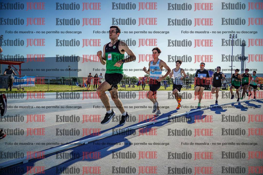 Fotos de los 1500 m llanos de varones