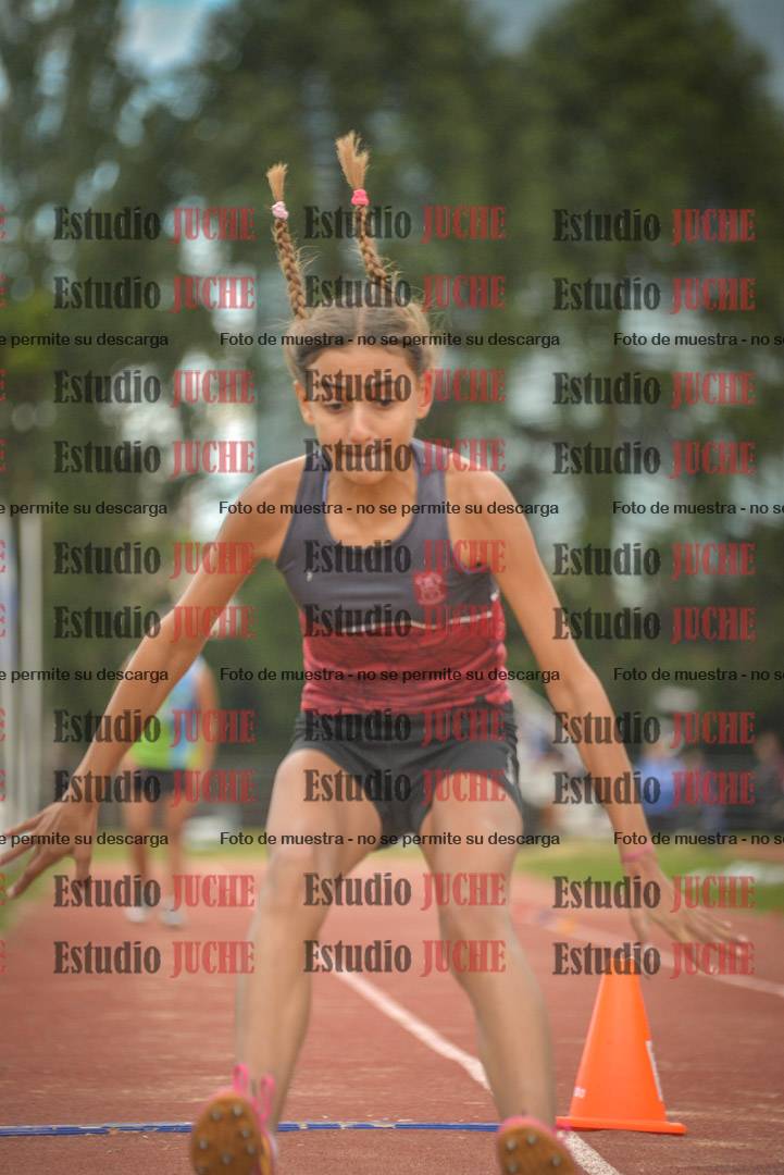 Fotos del salto en largo - mujeres U16