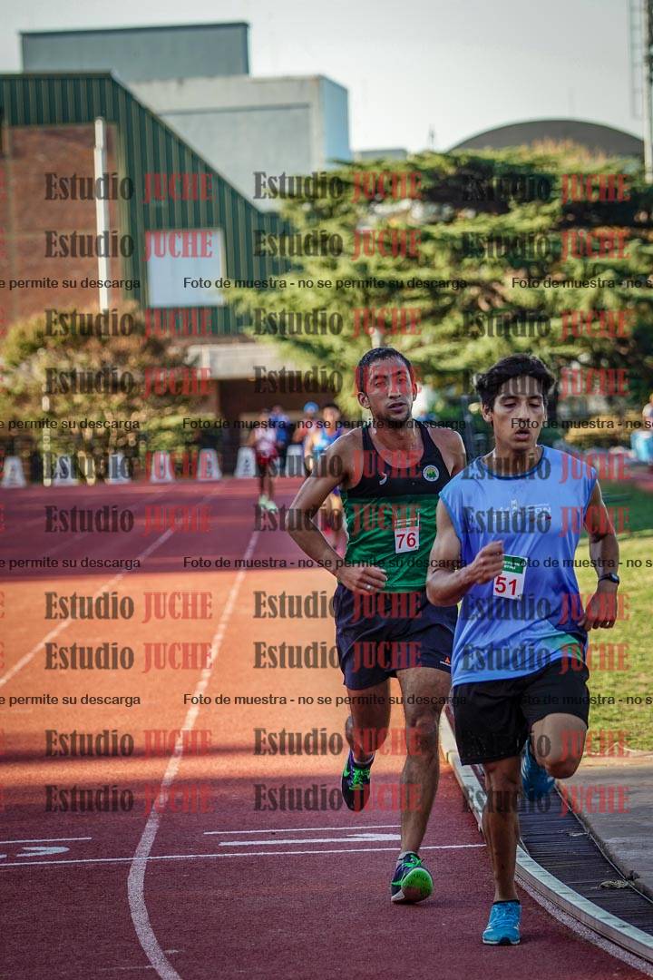 Fotos de los 3000 m llanos de varones