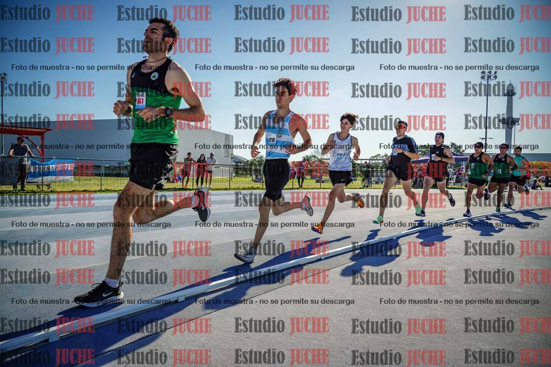 Fotos de los 1500 m llanos de varones