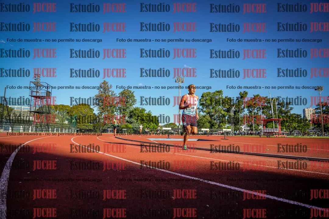 Fotos de los 3000 m llanos de varones