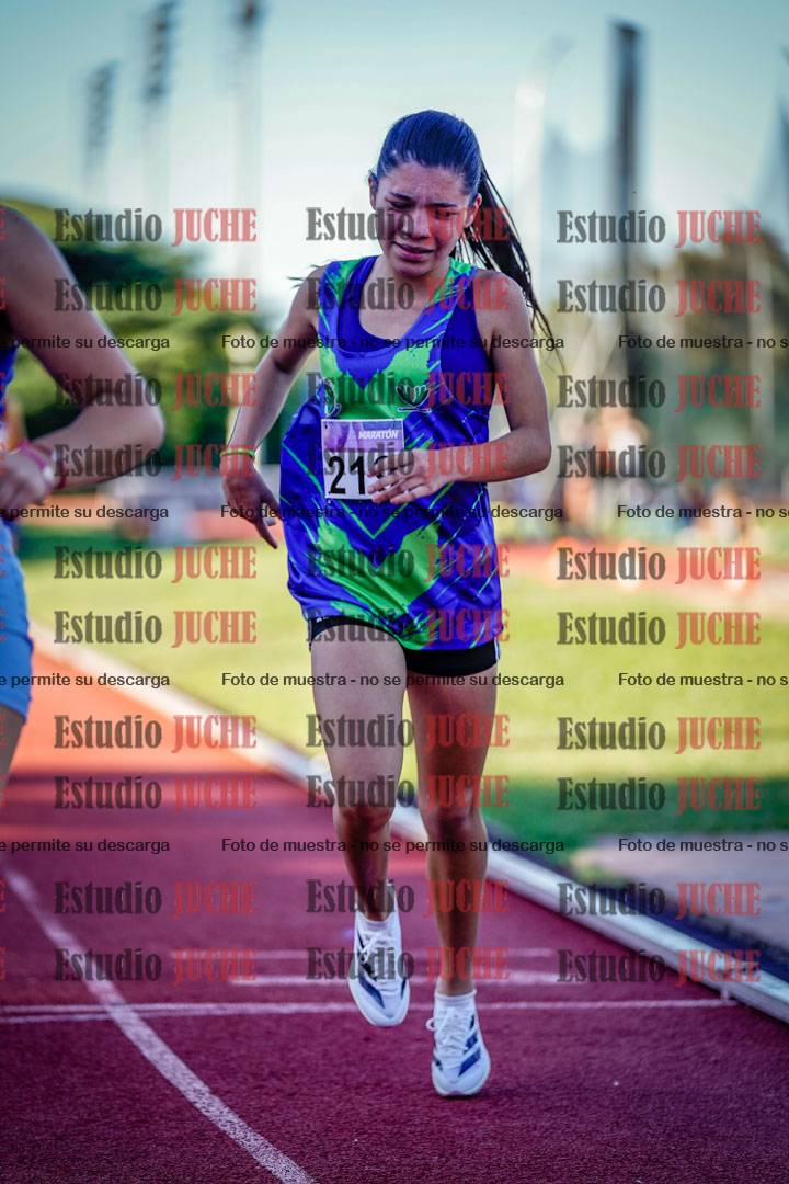 Fotos de los 600 m de mujeres