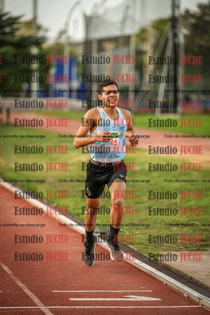 Fotos de los 3000 m llanos de varones