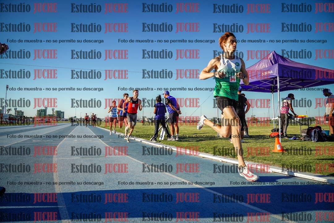 Fotos de los 1500 m llanos de varones