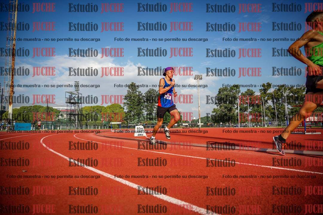 Fotos de los 3000 m llanos de varones