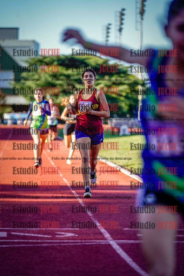 Fotos de los 600 m de mujeres