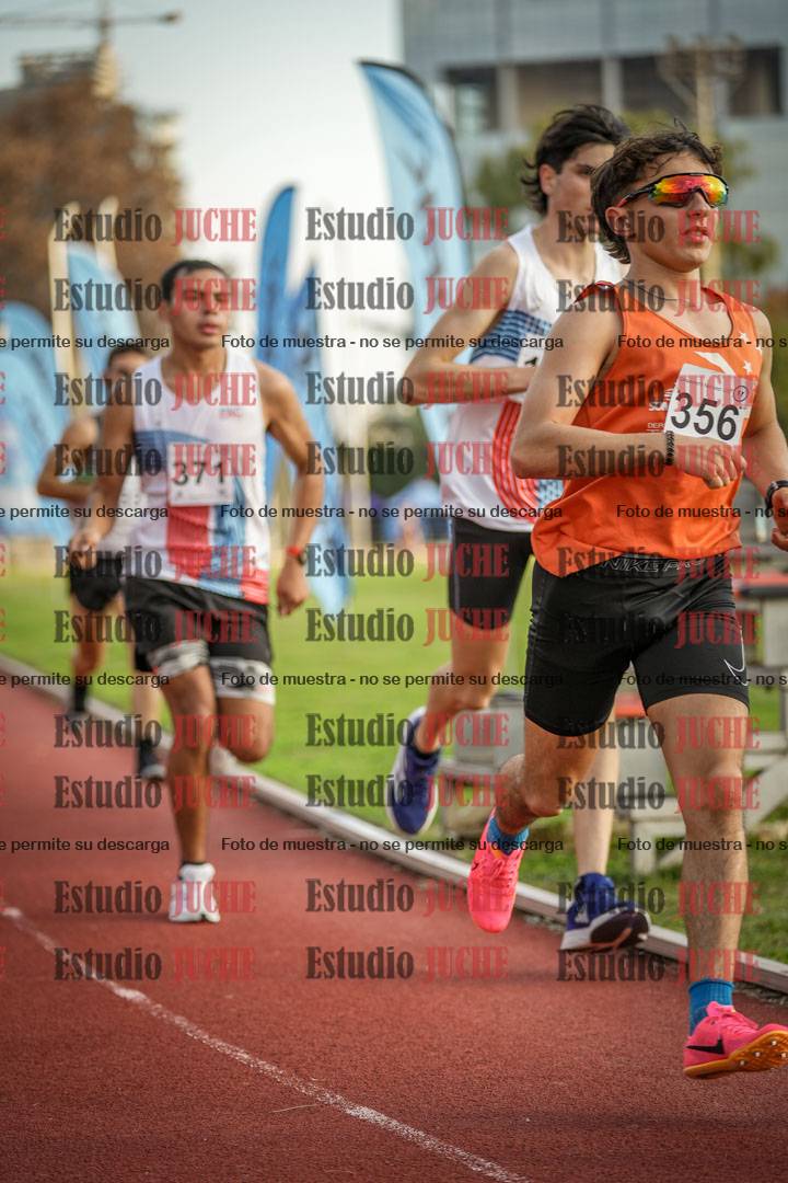 Fotos de los 5000 m llanos de varones