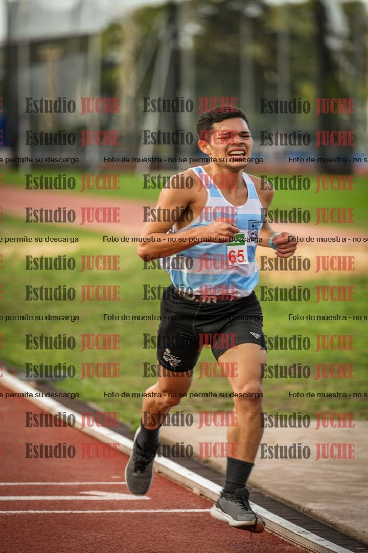 Fotos de los 3000 m llanos de varones