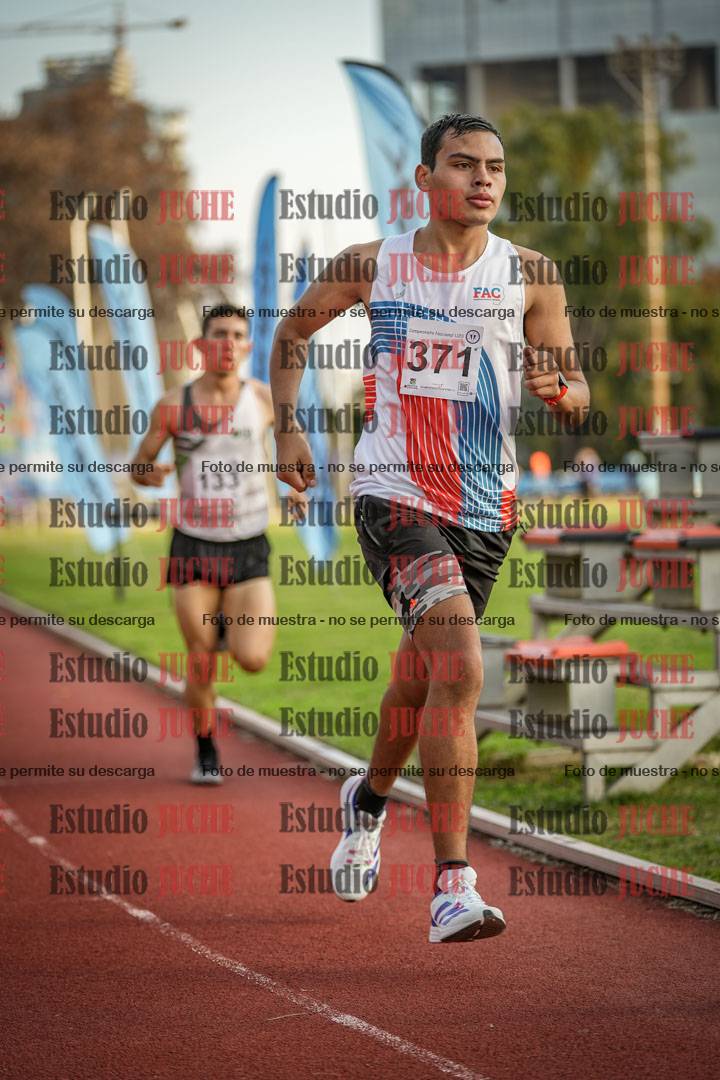 Fotos de los 5000 m llanos de varones