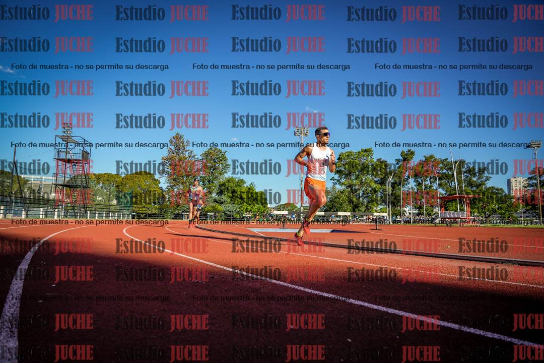Fotos de los 3000 m llanos de varones