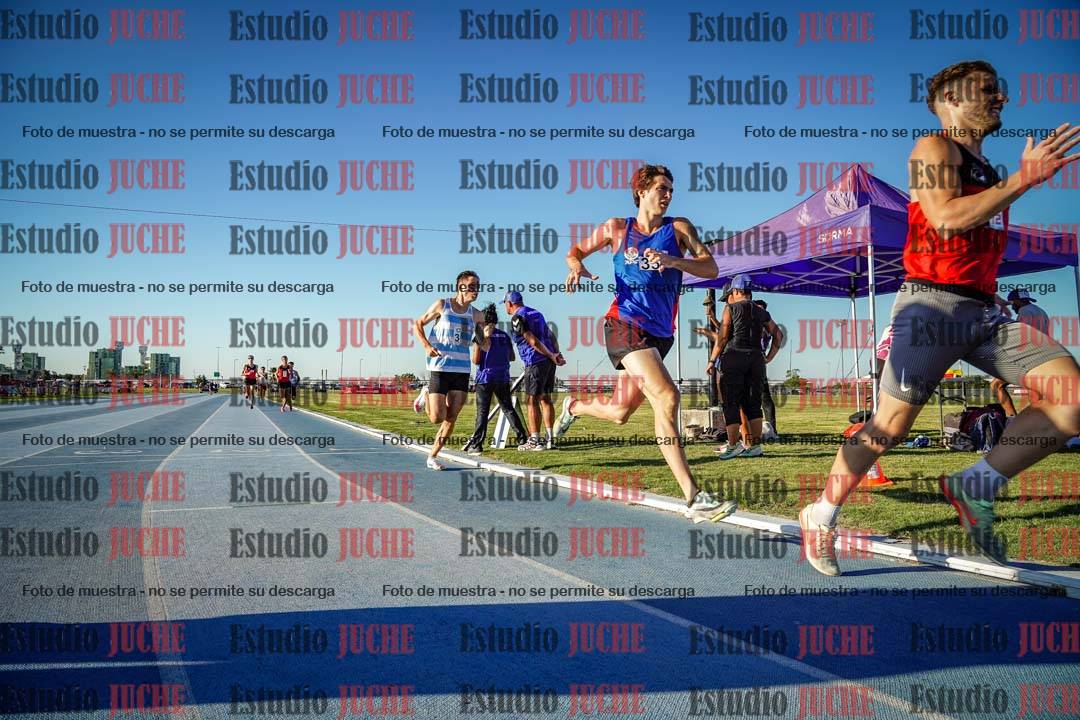 Fotos de los 1500 m llanos de varones