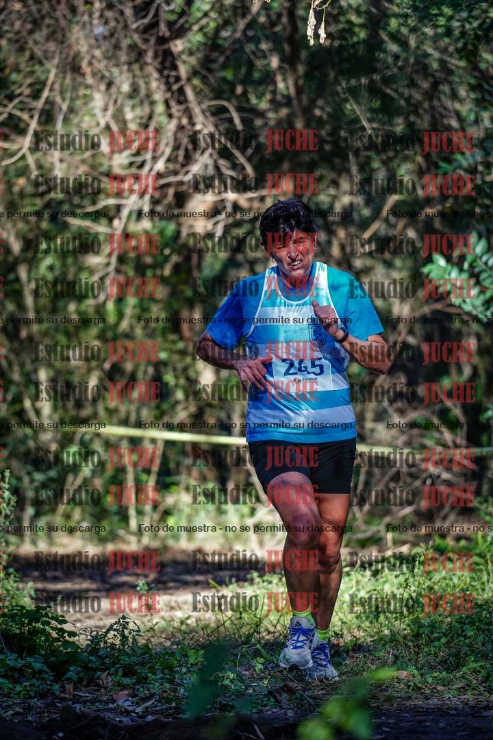 Fotos en el sexto punto del circuito
