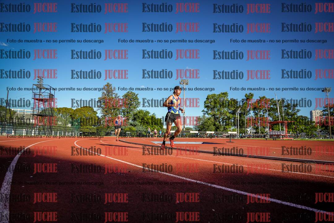Fotos de los 3000 m llanos de varones