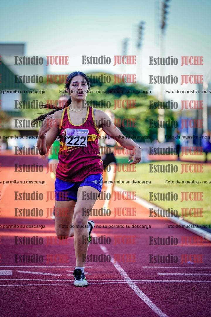Fotos de los 600 m de mujeres