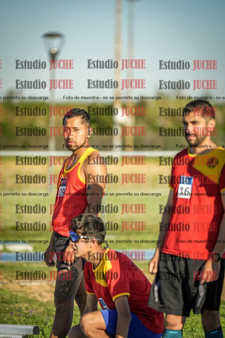 Fotos de los 3000 m llanos de varones