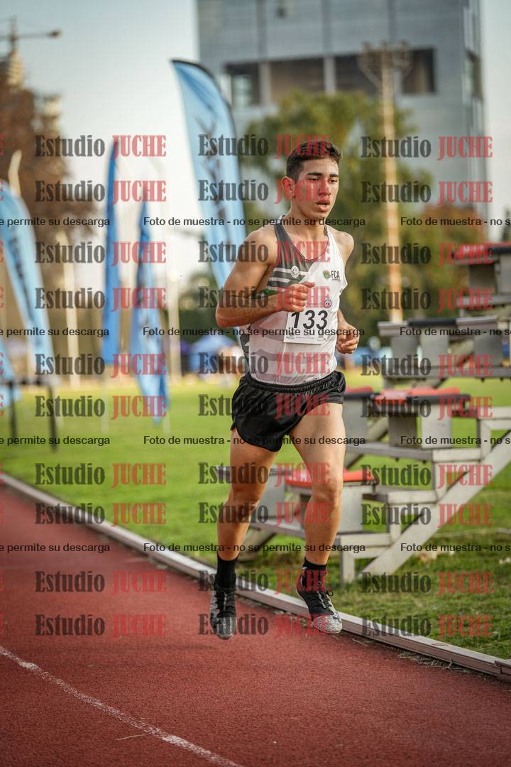 Fotos de los 5000 m llanos de varones